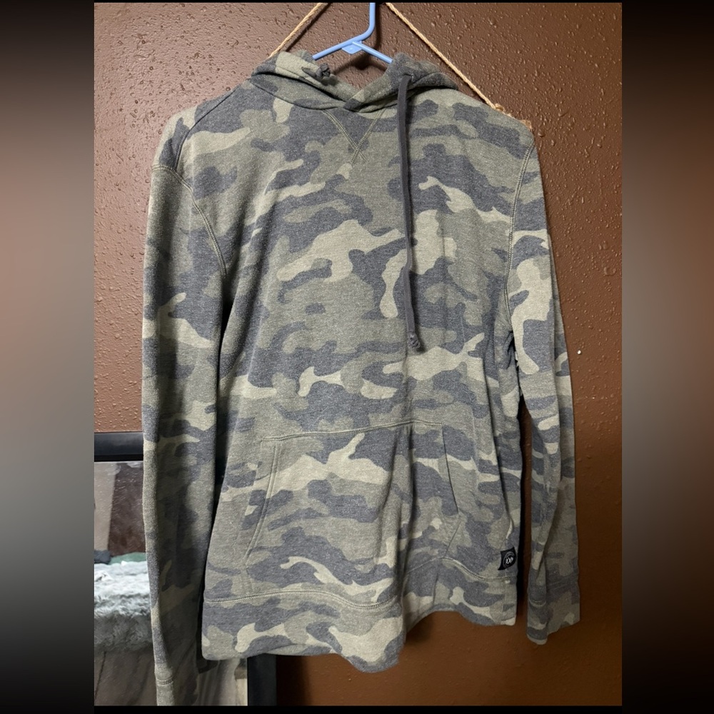 $5 for $20 item: Men's Camouflage Hoodie